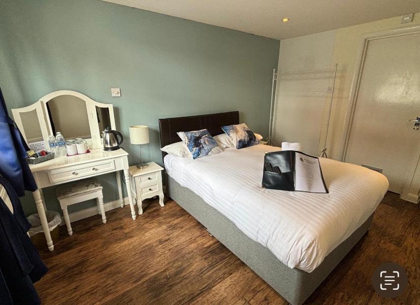 Stay And Relax At The Yew Tree Manuden Eksteriør billede